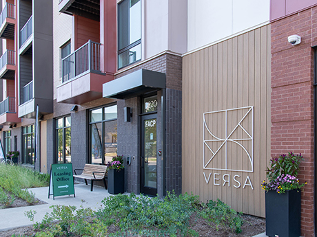 Versa-Indianapolis Versa-Indianapolis