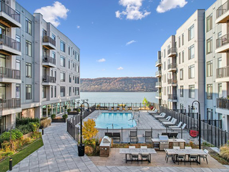 Alexander-Crossing-Yonkers