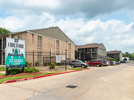 Coolwood-Oaks-Houston