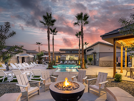 Grandstone-at-Sunrise-Peoria